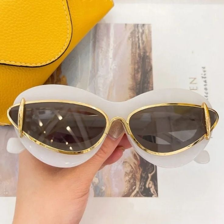 Loewe cateye