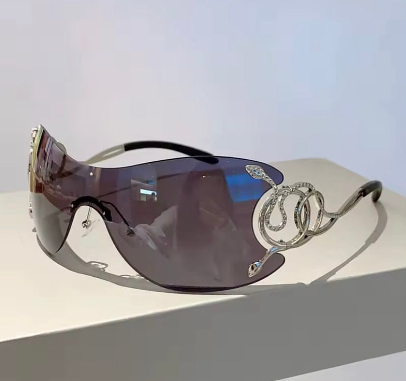 Serpentè Luxe™ – Metallic Snake Shades